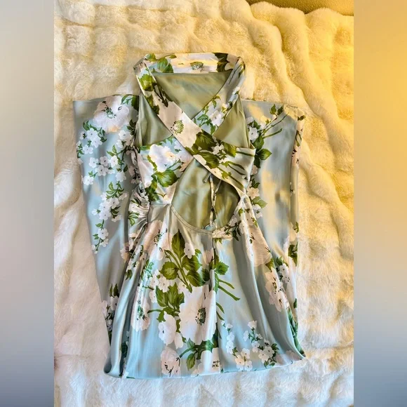 Reformation Anaiis Silk Dress In Tarragon, brand new, never worn. - Picture 14 of 16